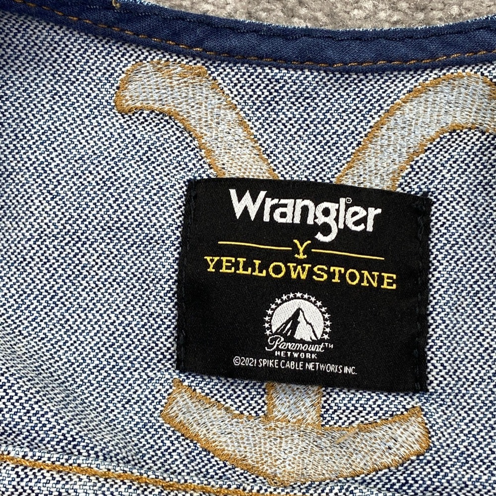 Wrangler Yellowstone Dutton Ranch Denim Vest Men's XXL Blue Embroidered USA - Picture 5 of 11